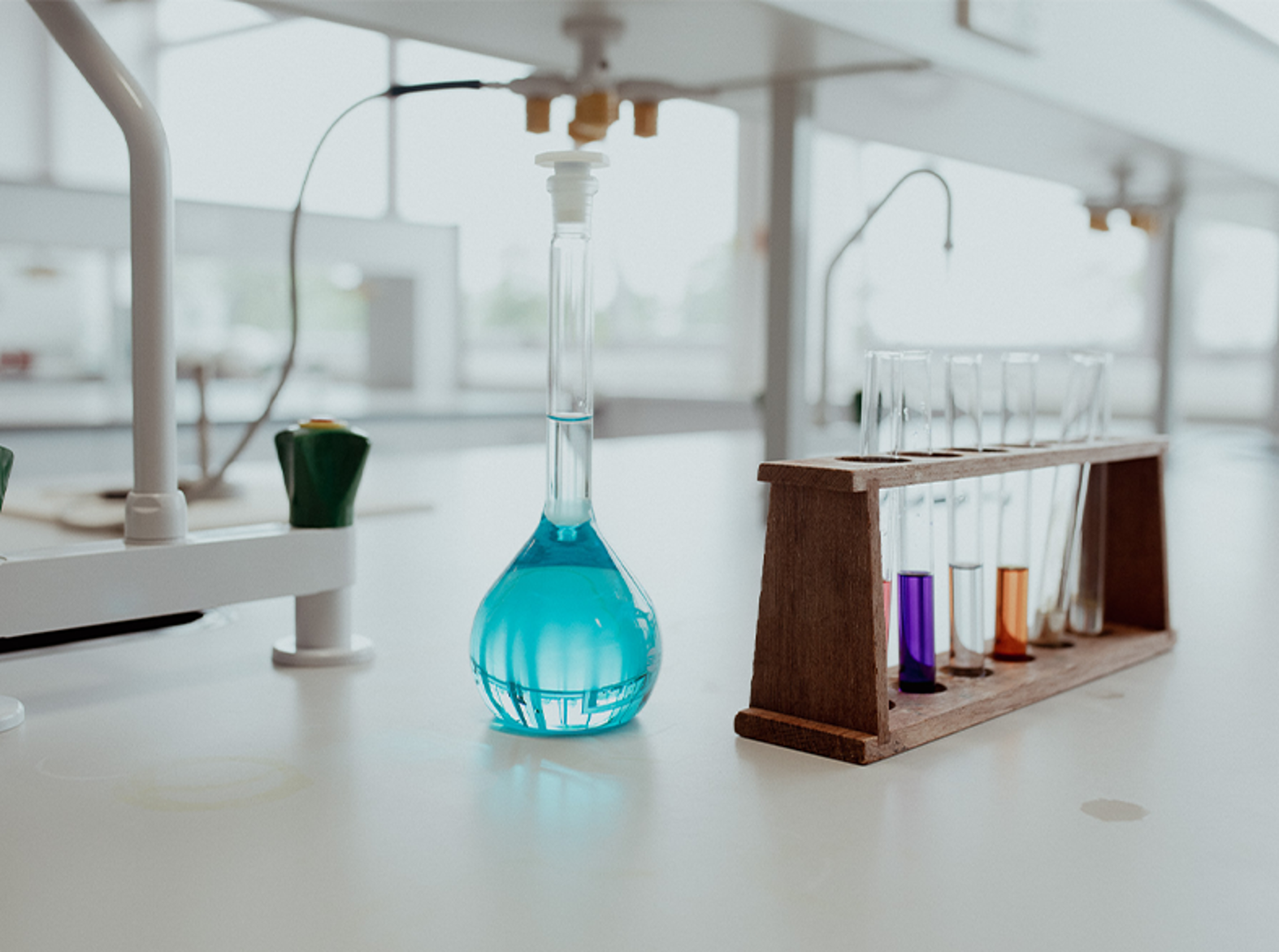 test tubes with chemicals in them 